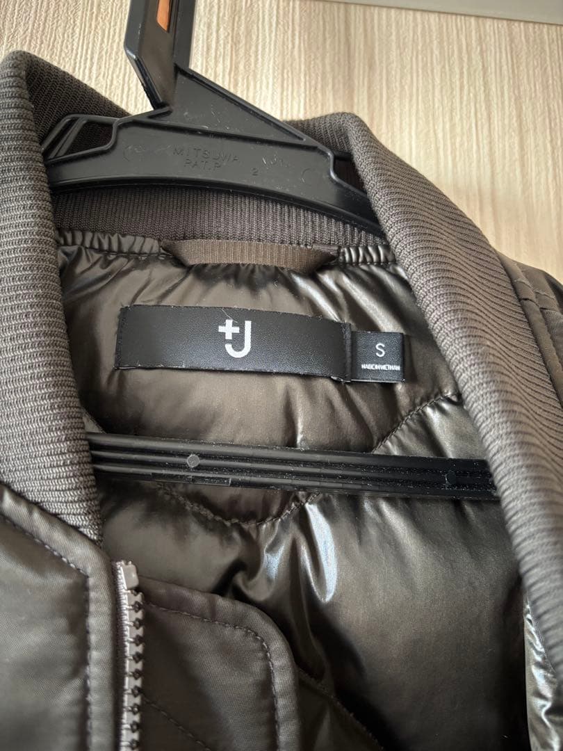 ユニクロ+J ハイブリッドダウン オーバーサイズMA-1ブルゾン Sサイズ