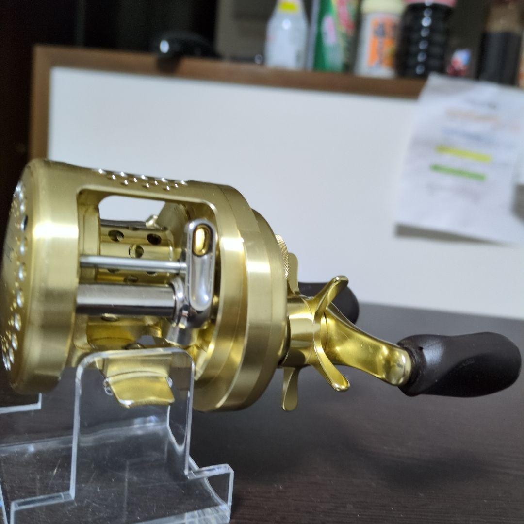 シマノ　01カルカッタコンクエスト　101