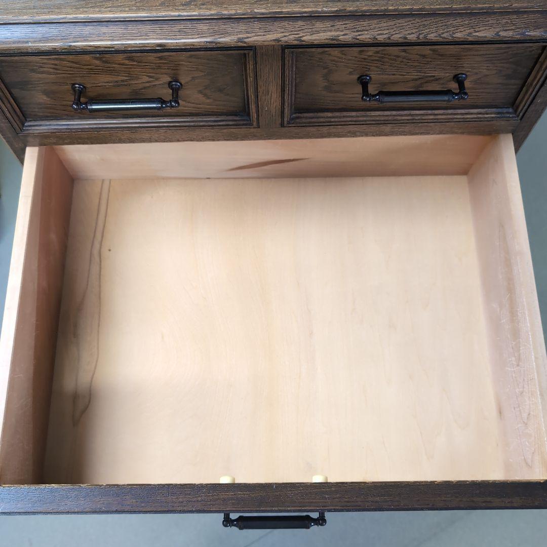 神戸洋家具　洋家具　リビングチェスト　箪笥　タンス　たんす　ドロワー　引き出し