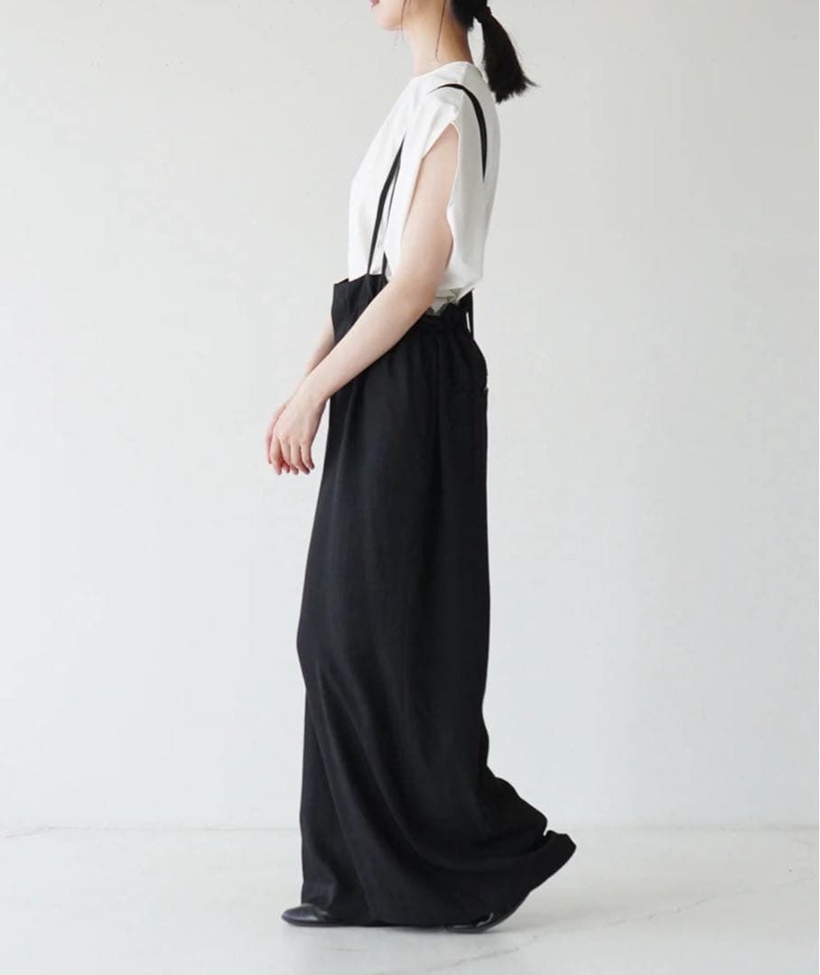 ＜SACRA＞アセテートツイル オールインワン　ブラック　サロペット