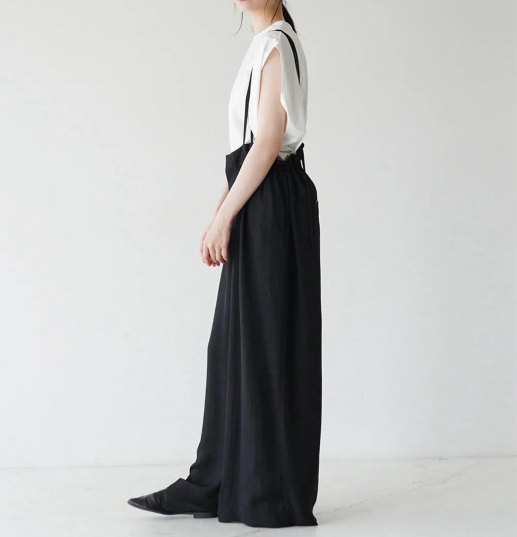 ＜SACRA＞アセテートツイル オールインワン　ブラック　サロペット