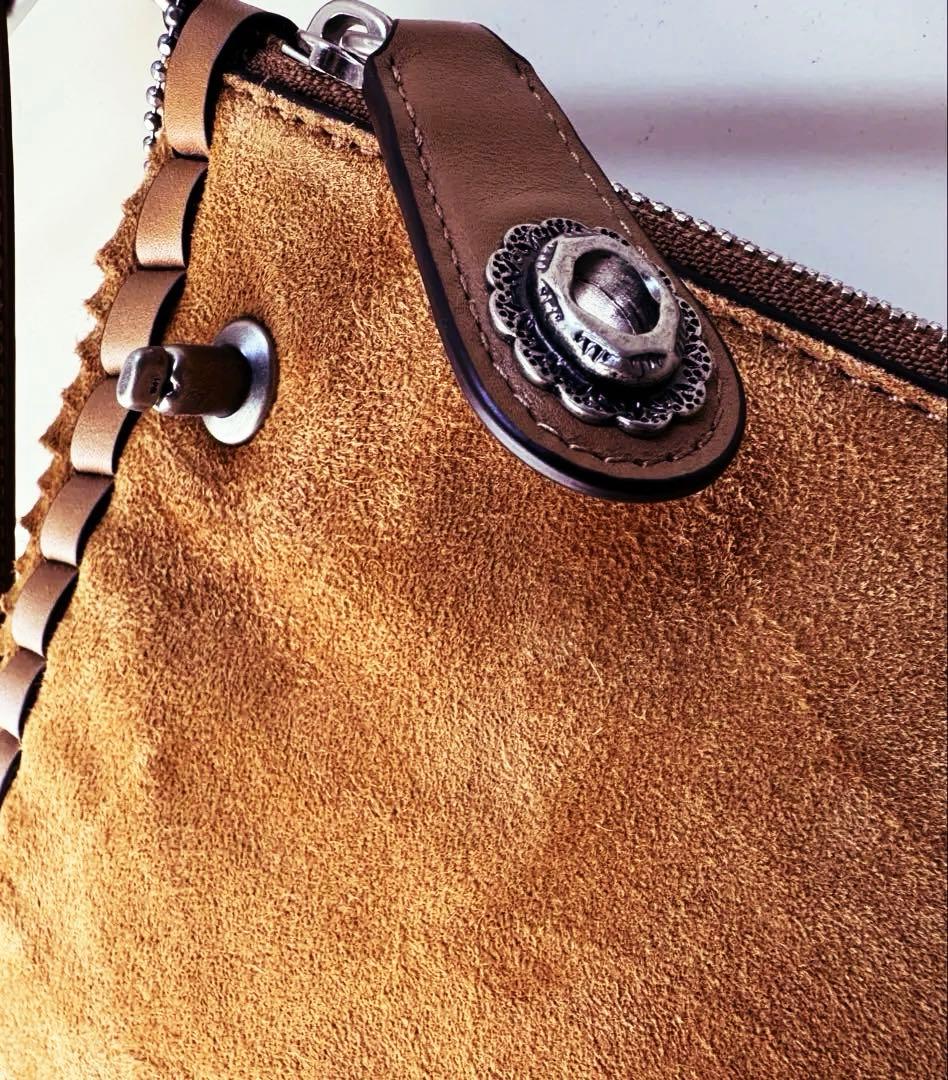 COACH フリンジ　スウェードターンロックリストレット30 クラッチ　↓8万円