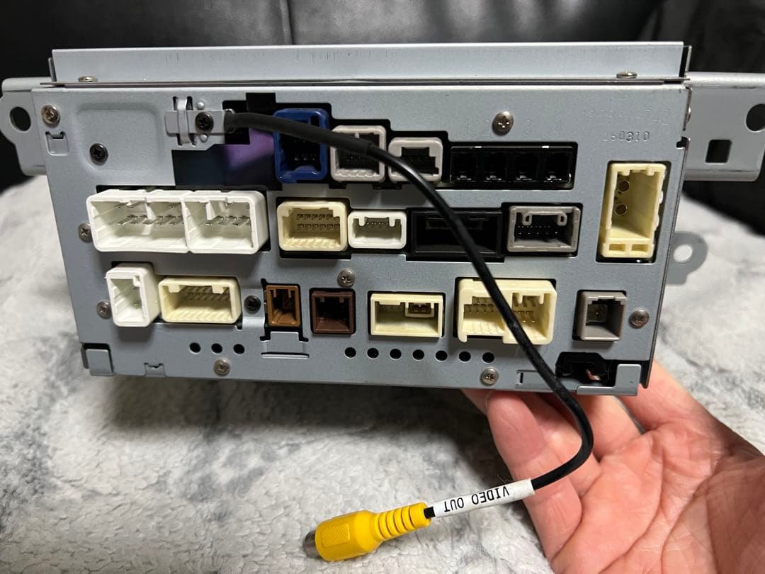 トヨタ純正カーナビ NSZT-Y64T T-Connectナビ9インチ2014年