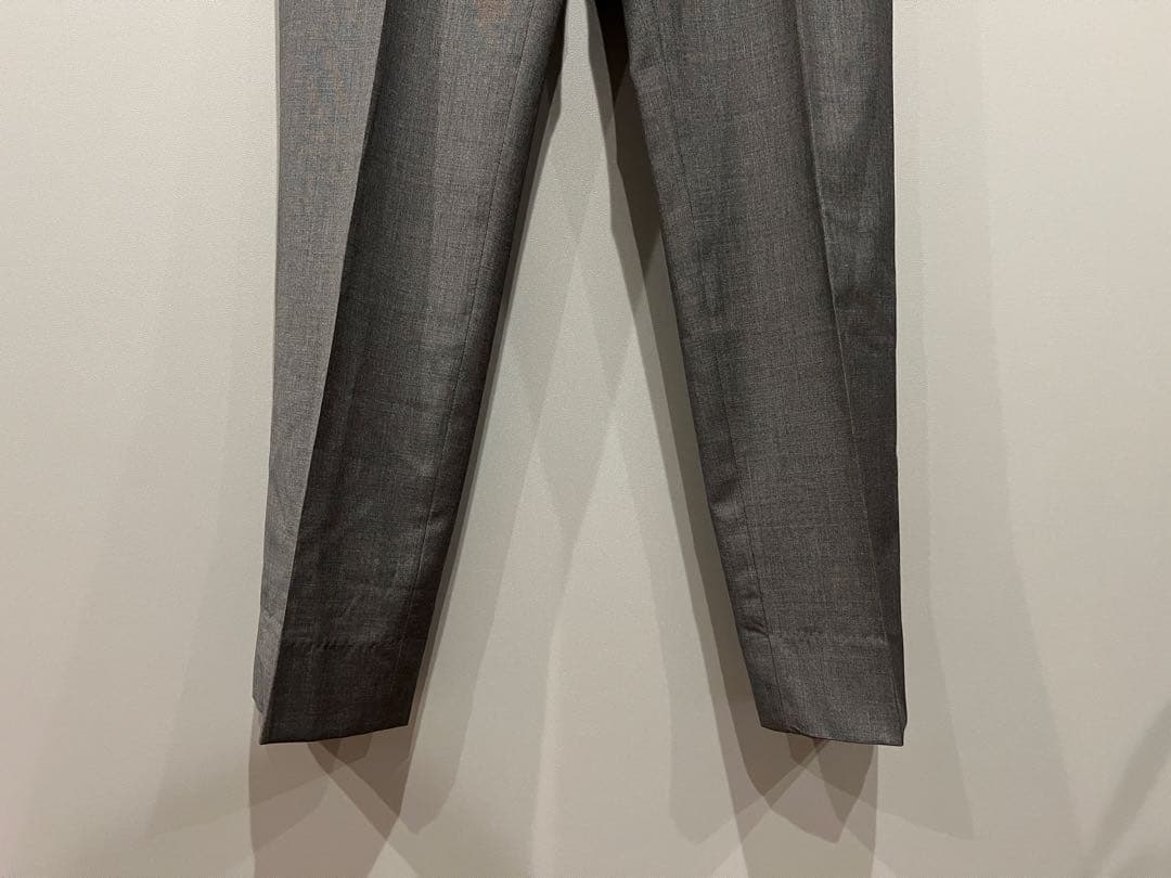 新品未使用 トゥモローランド ウールスラックス　REDA イタリア生地 50