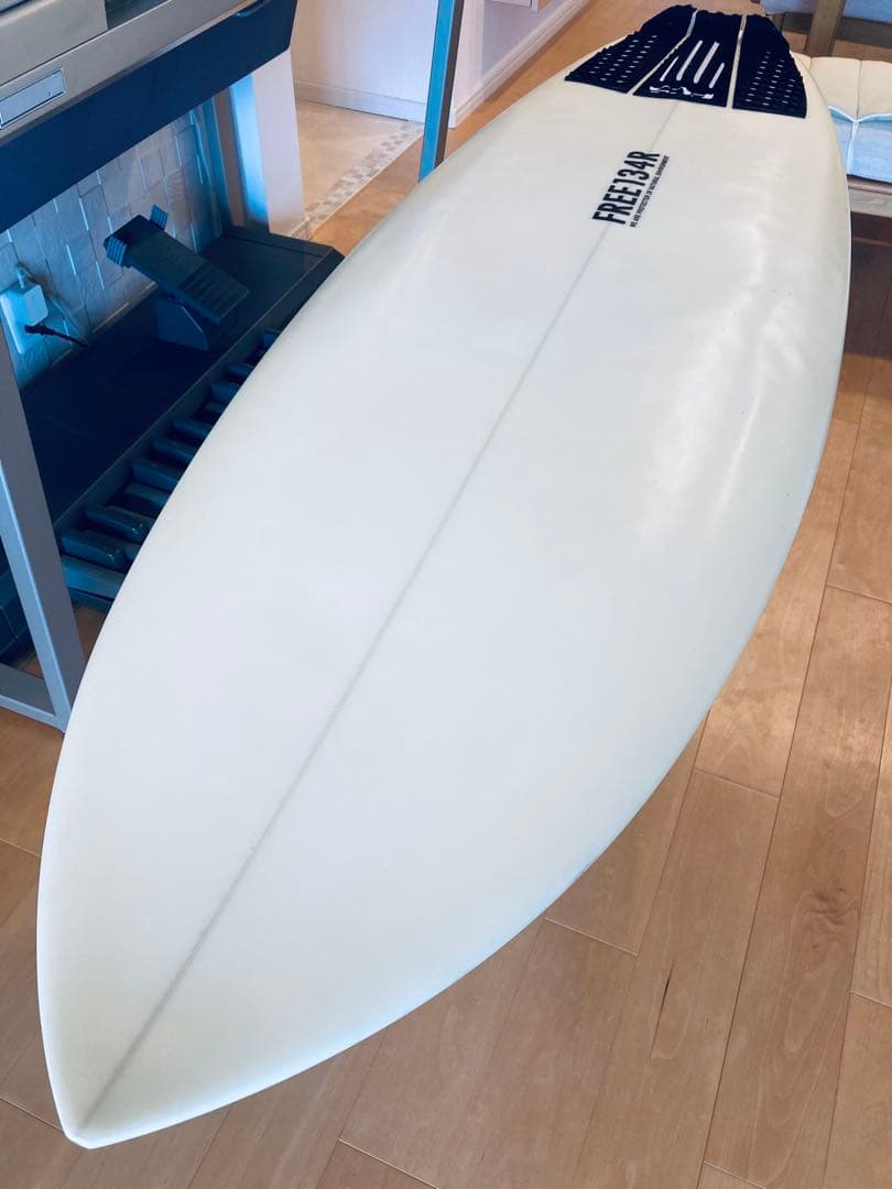 小波用　FREE 134R ショートボード FCSⅡ