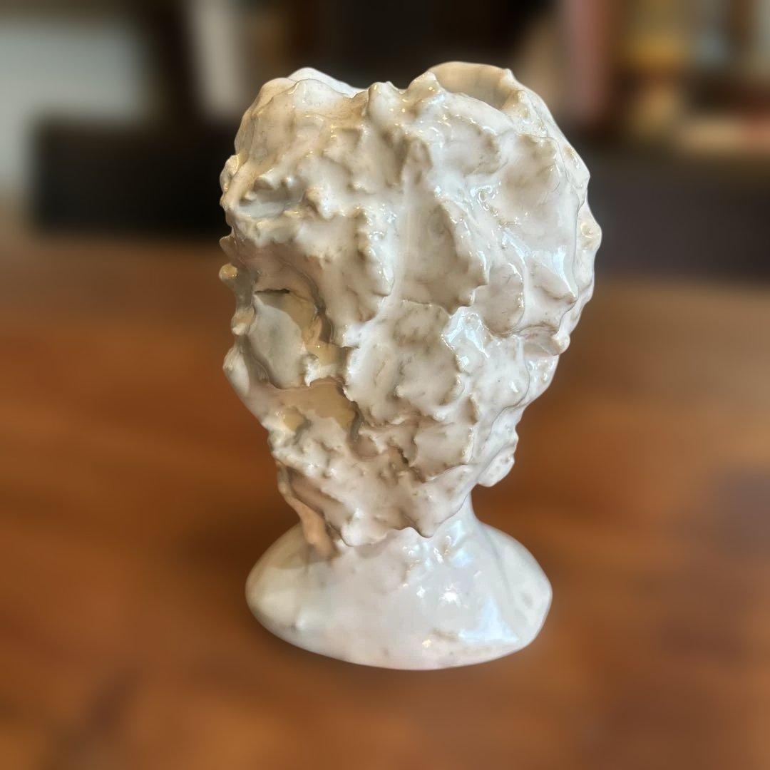 birbira karcoビルビラ2️⃣ 前髪短め、口空洞モデル