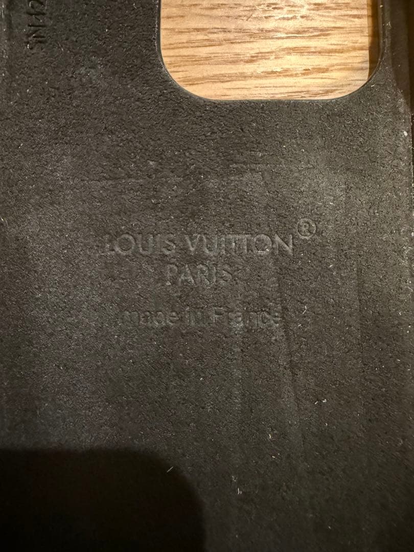 Louis Vuitton iPhone16Pro用ケース　正規品