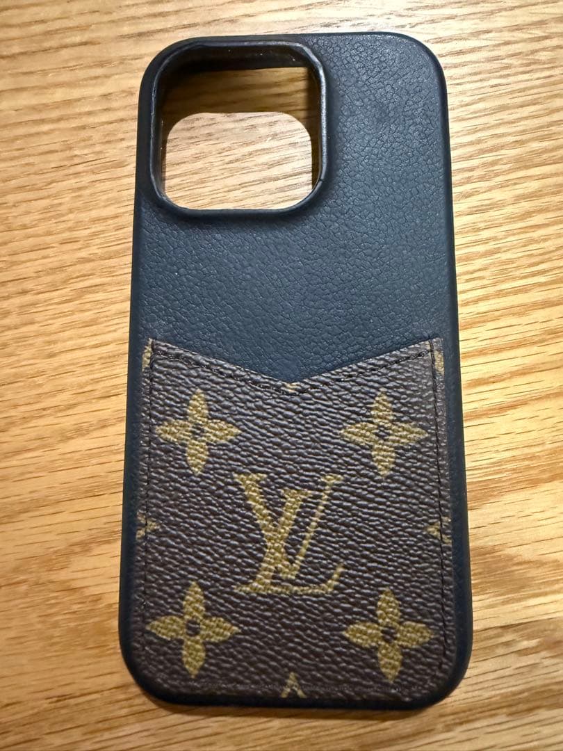Louis Vuitton iPhone16Pro用ケース　正規品