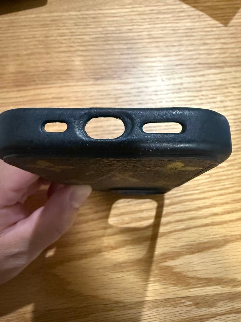 Louis Vuitton iPhone16Pro用ケース　正規品