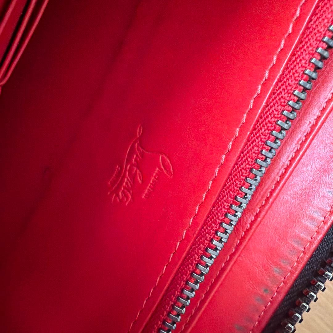 ルブタン クラッチバッグ オーガナイザー グラデーションスタッズ