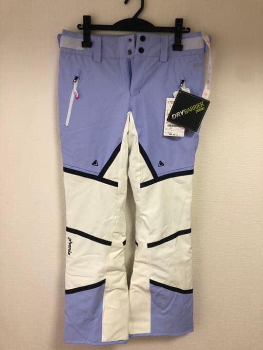 新品タグ付き★phenix フェニックス　スキーウェア