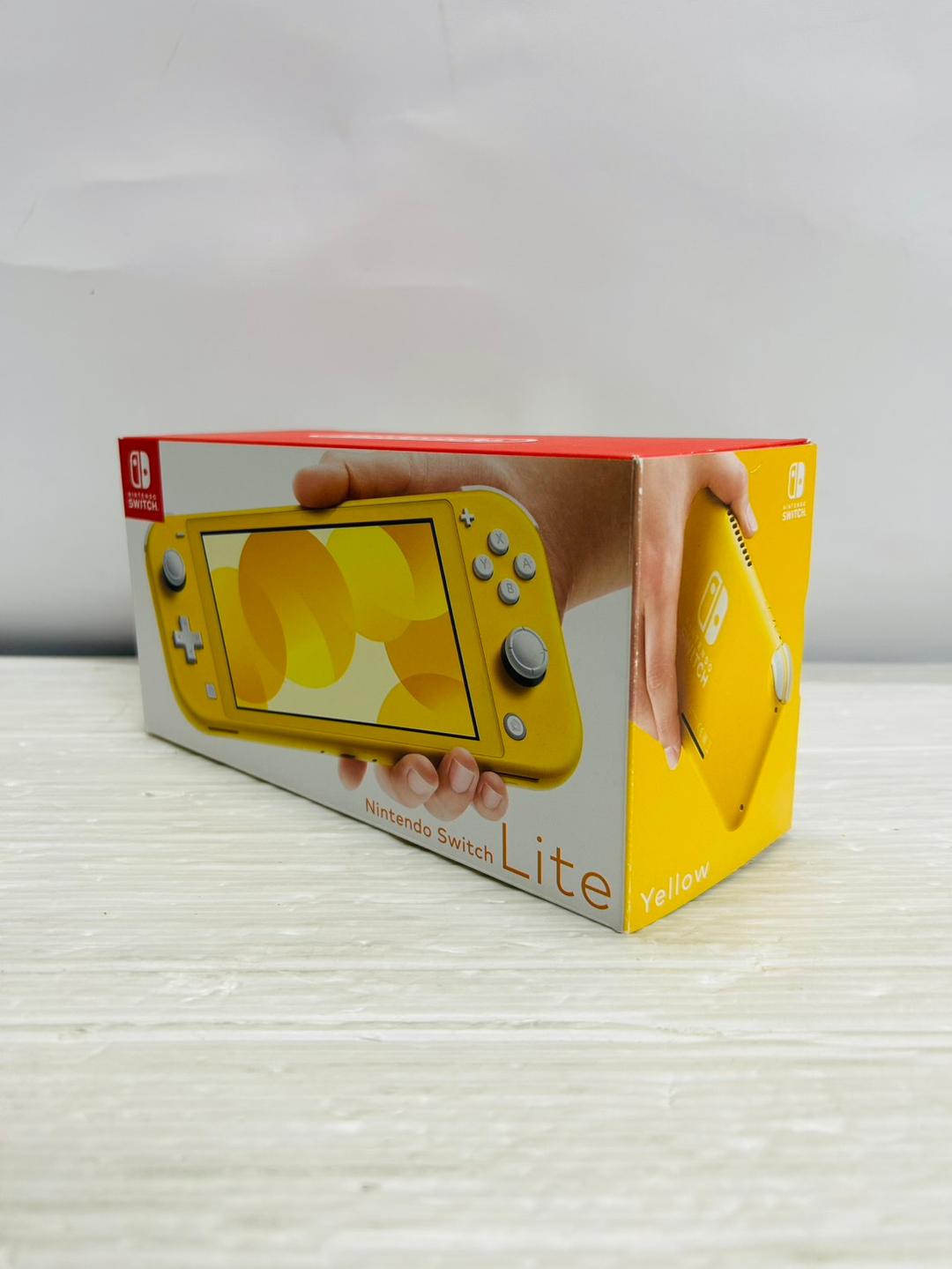 ★未使用品★極美品Nintendo Switch Lite イエロー