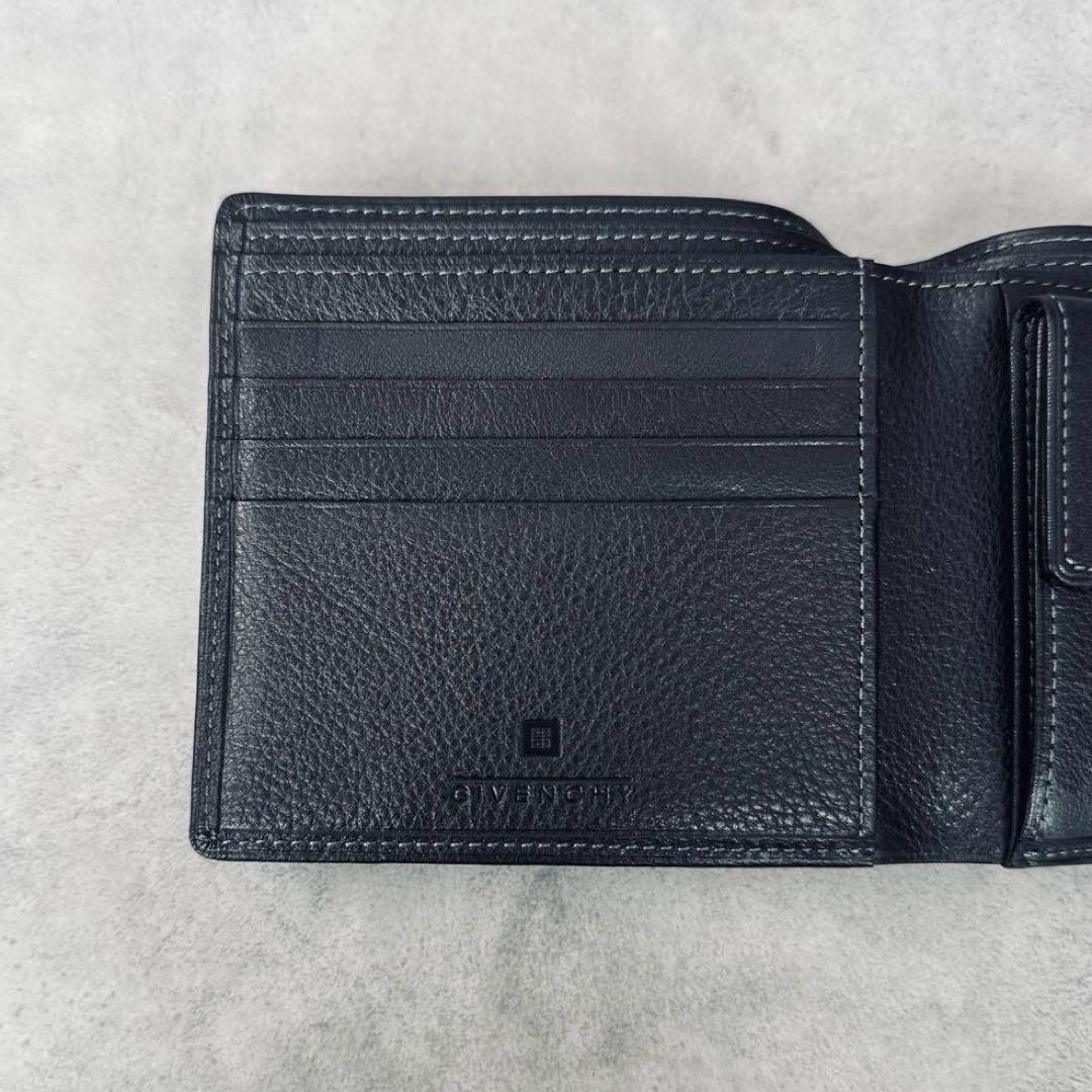 未使用✨GIVENCHY ワンポイント　4Gロゴ　レザー　二つ折り財布 黒