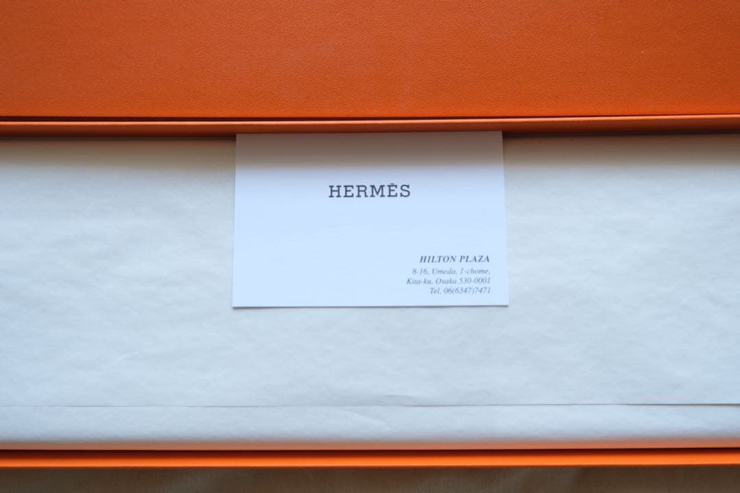 新品未使用HERMES イエロー 犬柄 ネクタイ