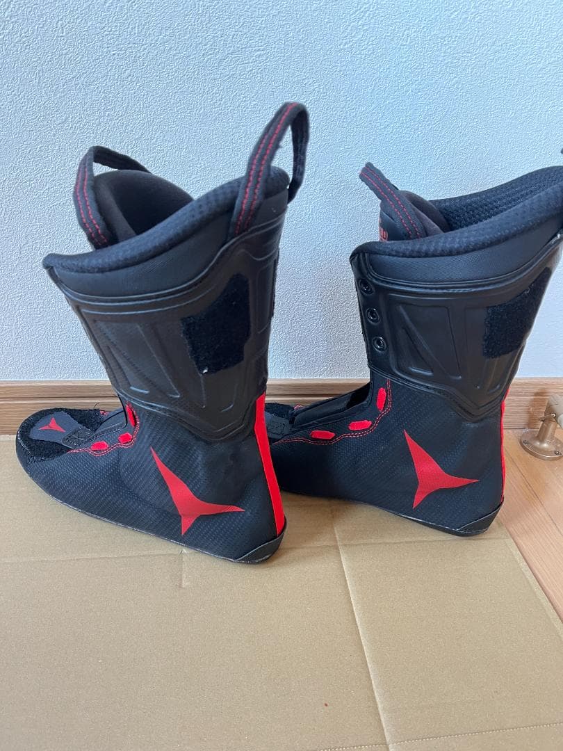 ATOMIC REDSTER 110 スキーブーツ 26.5㎝
