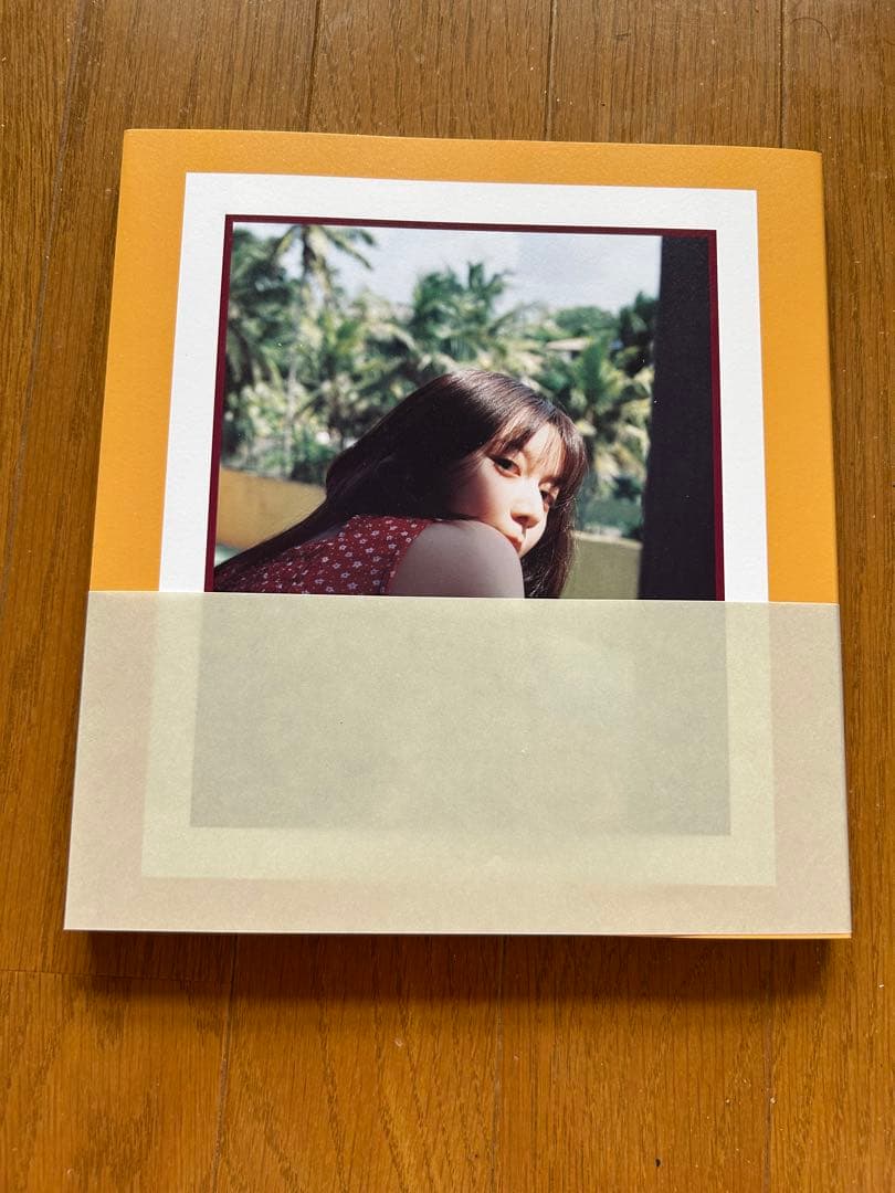 【直筆サイン・コメント有り】上白石萌歌写真集 charm charm