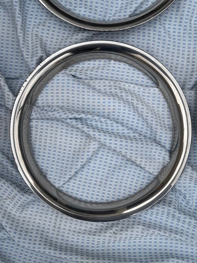 15インチ トリムリング ムーンアイズ 4本セット