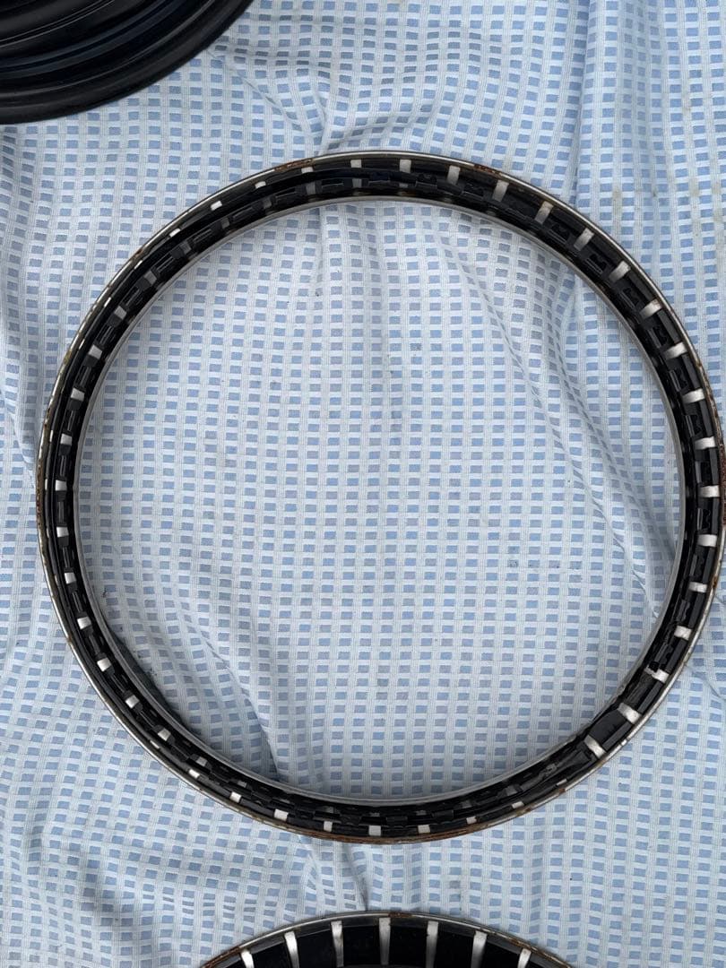 15インチ トリムリング ムーンアイズ 4本セット