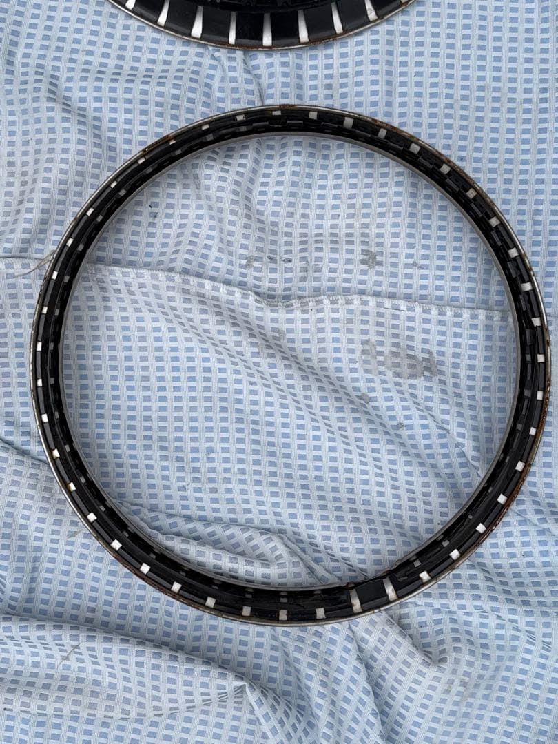 15インチ トリムリング ムーンアイズ 4本セット