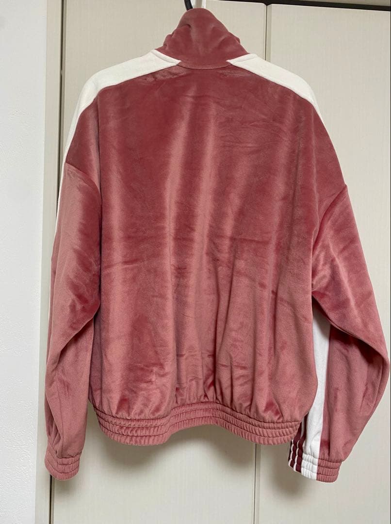 トップス adidas *PRELOVEDCRIMSO