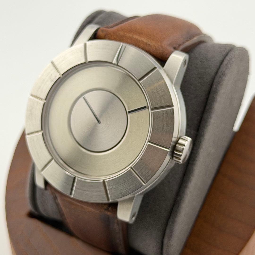 【超希少】イッセイミヤケ　自動巻　吉岡モデル　NE15-0020 シルバー