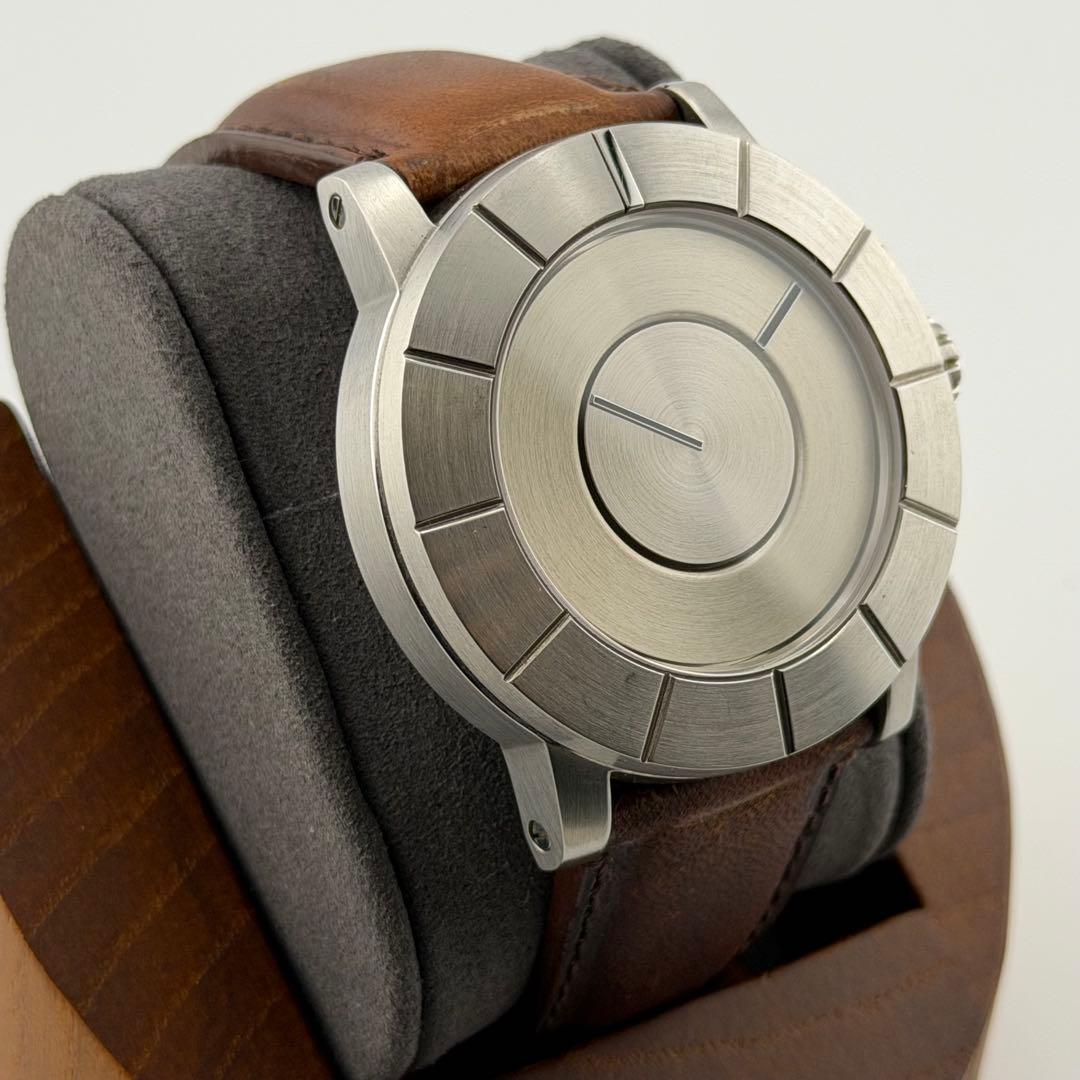 【超希少】イッセイミヤケ　自動巻　吉岡モデル　NE15-0020 シルバー