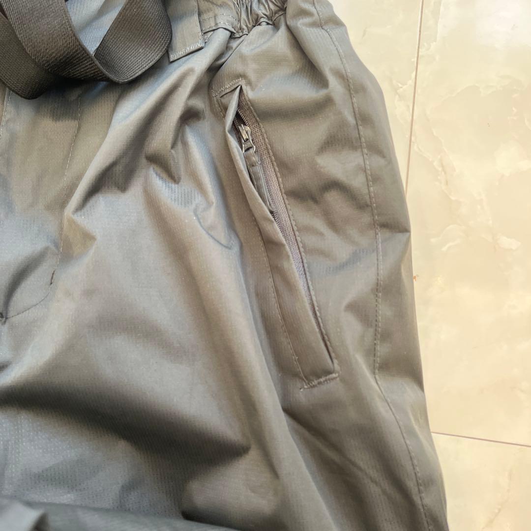 Mountain warehouse ダークグレー スキーウェア