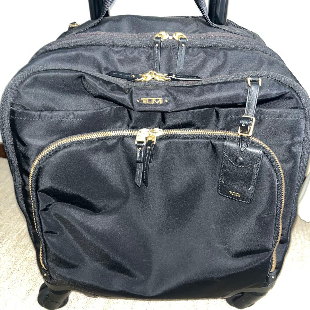 TUMI ブラック レディース　キャリーオンケース4輪