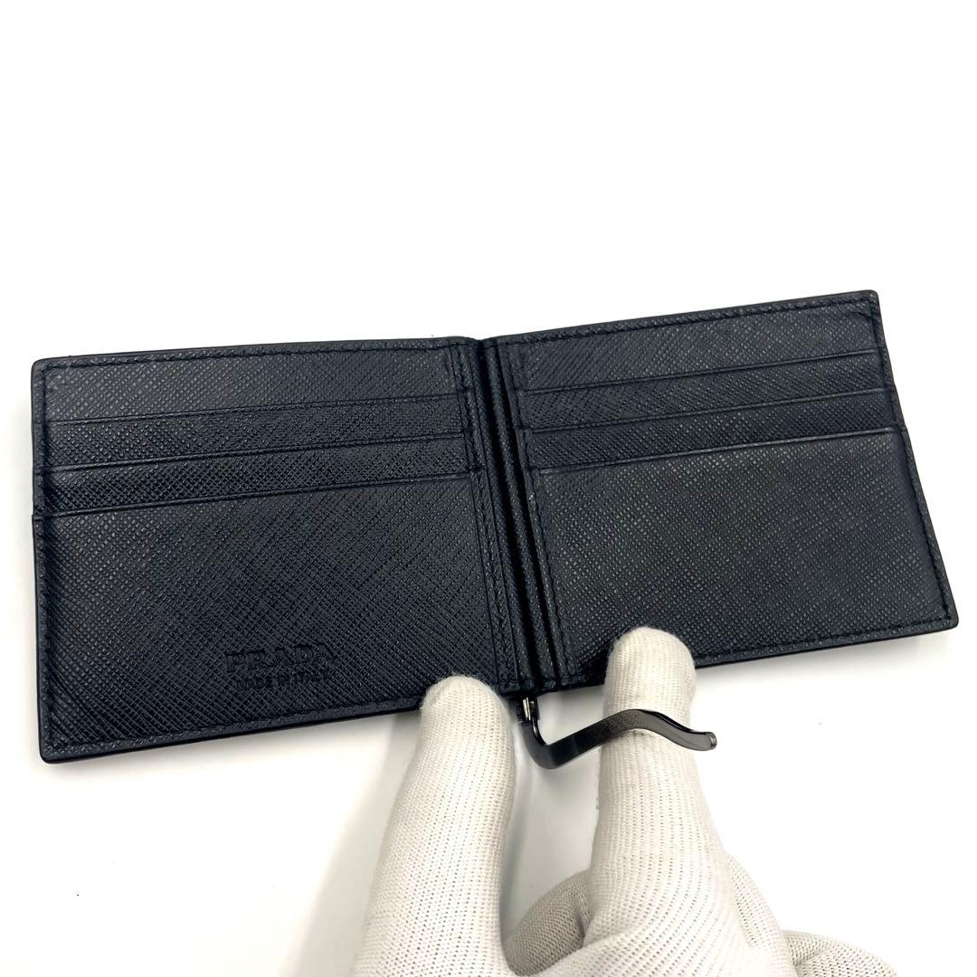 【美品】PRADA プラダ マネークリップ サフィアーノ メタルロゴ NERO