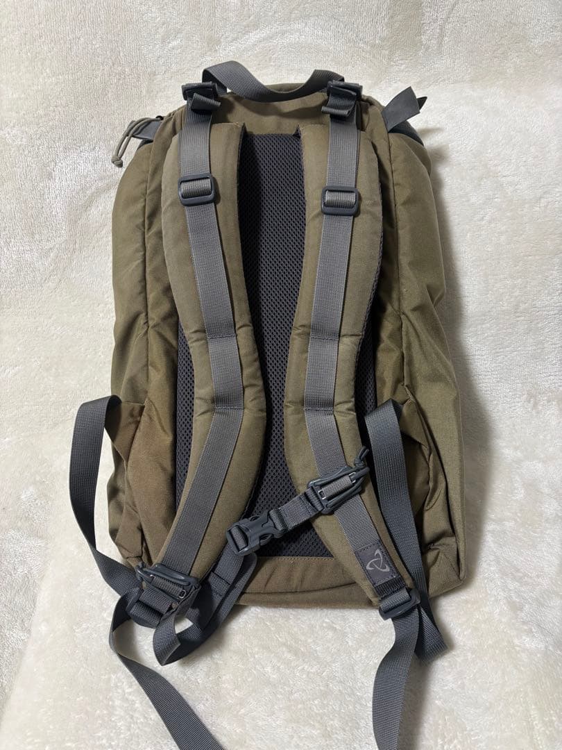 美品 MYSTERY RANCH バックパック カーキ キャメル リュック