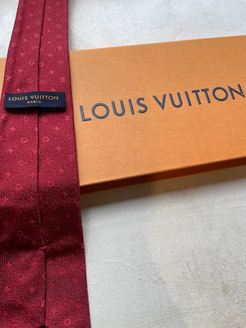 【美品】LOUIS VUITTON ボルドー ネクタイ　現行モデル
