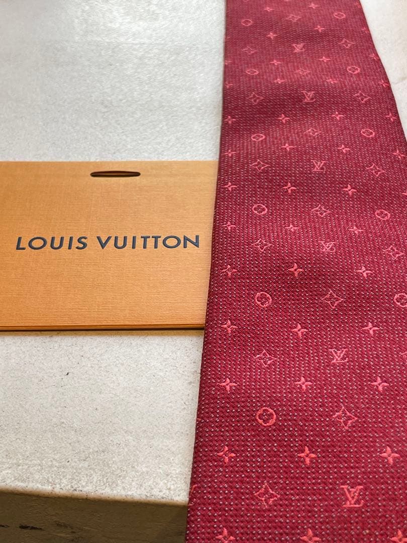 【美品】LOUIS VUITTON ボルドー ネクタイ　現行モデル
