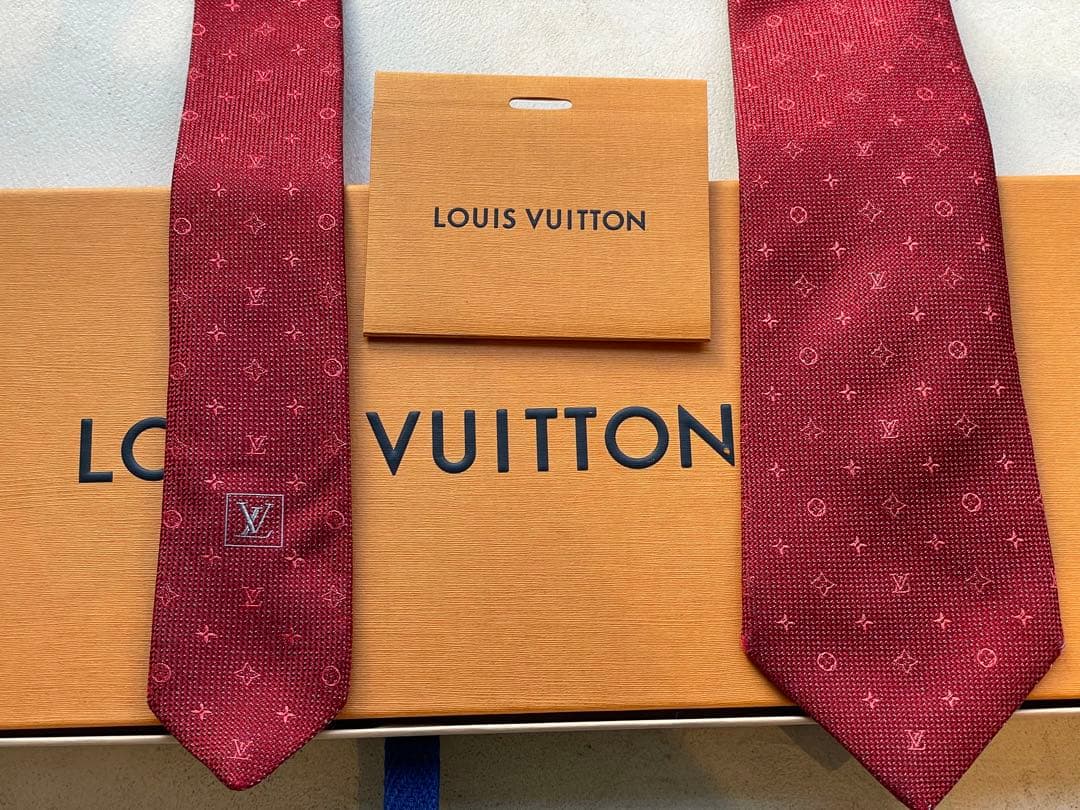 【美品】LOUIS VUITTON ボルドー ネクタイ　現行モデル