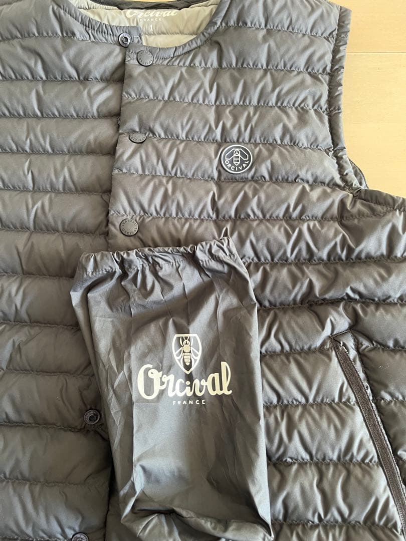 Orcival キルティングベスト