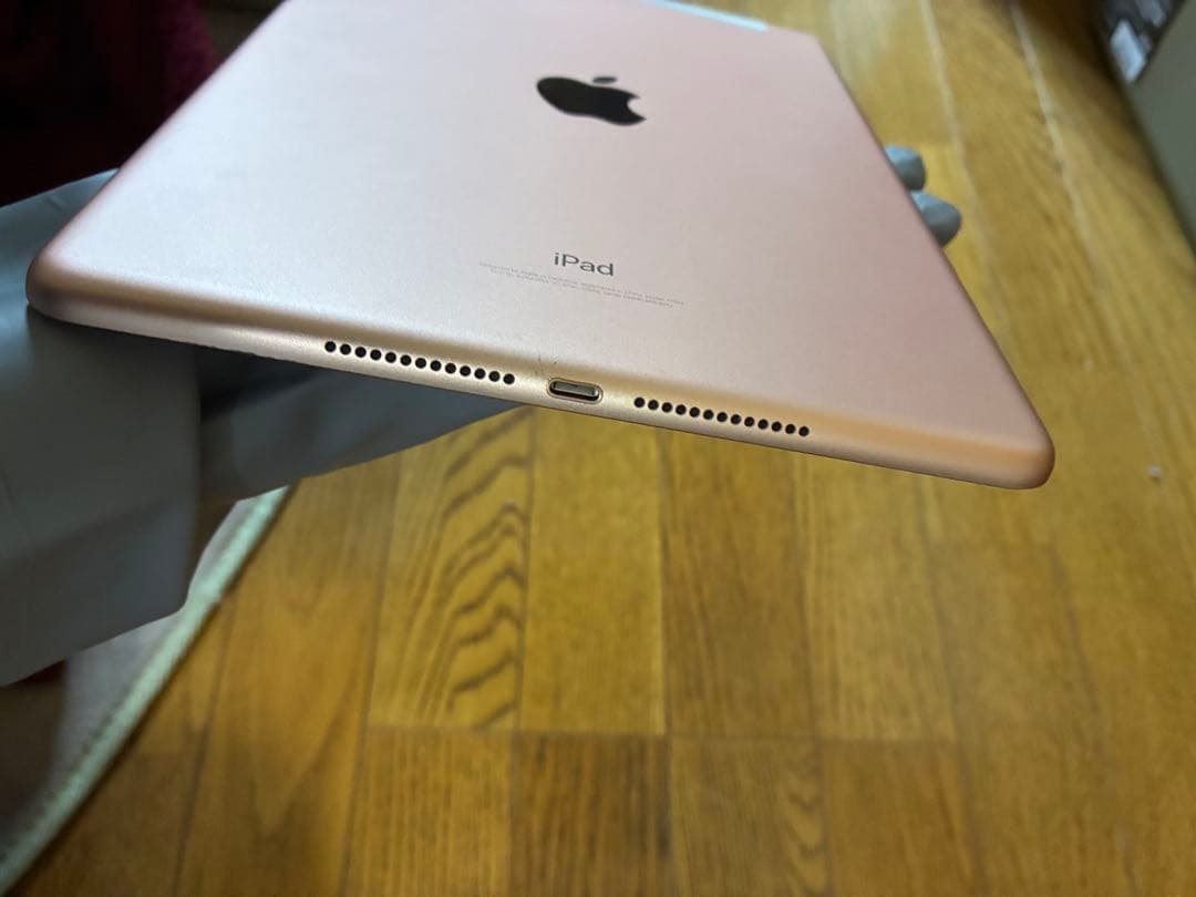 T*i様 【美品】iPad6 第6世代 32GB WIFIモデル