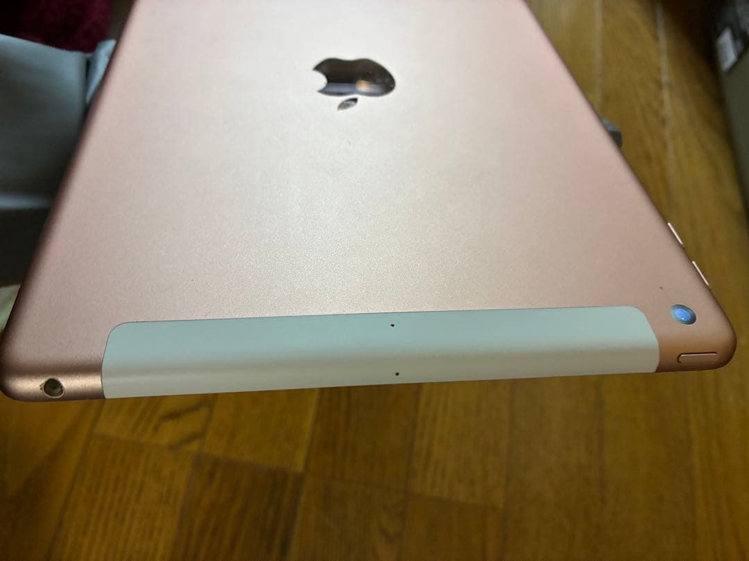 T*i様 【美品】iPad6 第6世代 32GB WIFIモデル