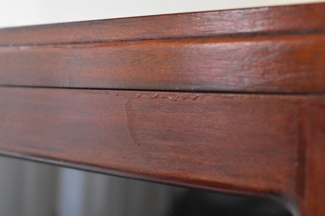 ウーパールーパー 古家具 本箱