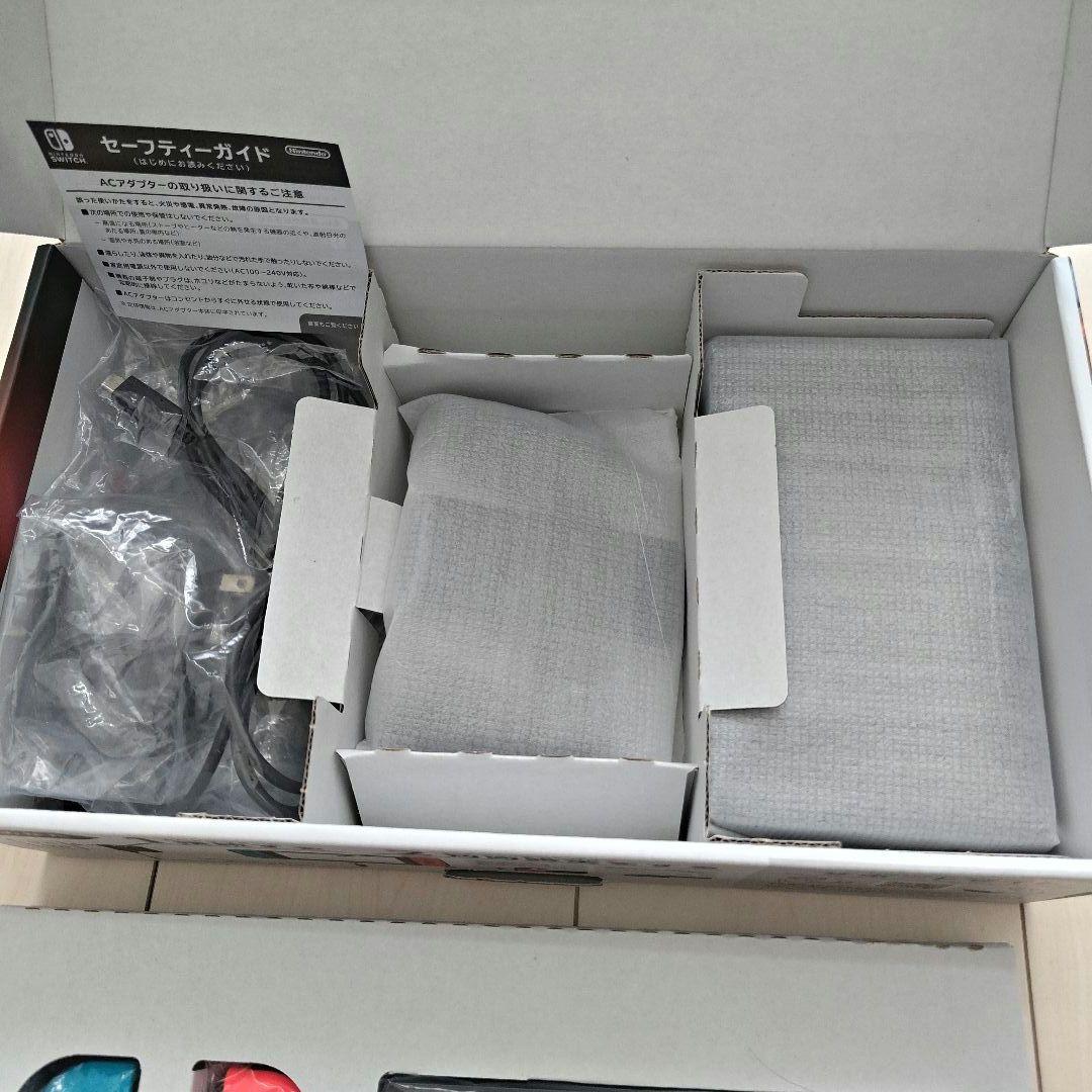 Nintendo Switch 本体 　６４ＧＢ ＳＤカード付き