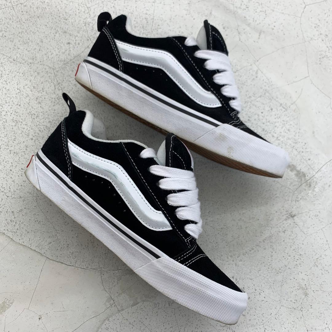 VANS KNU SKOOL Suede Black/Whiteブラックホワイト