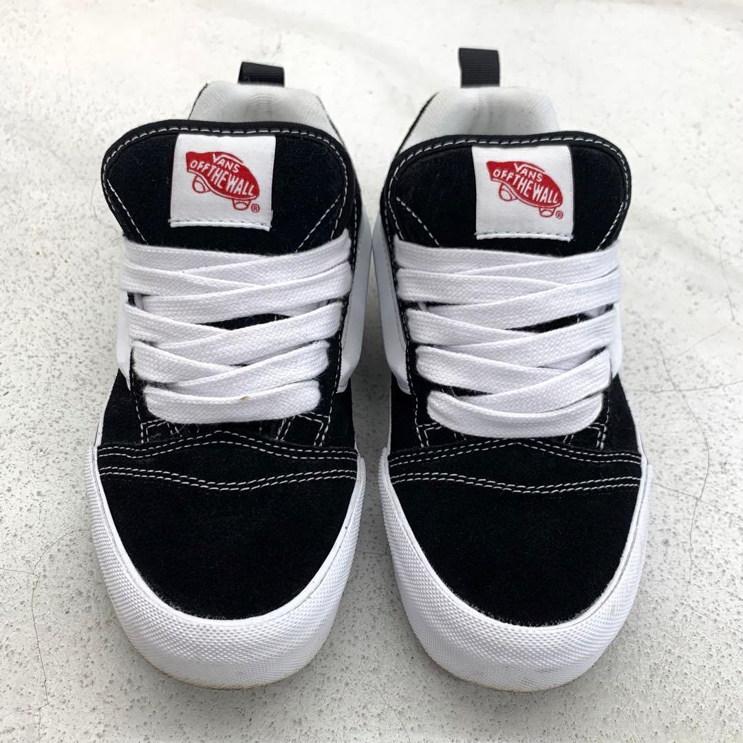 VANS KNU SKOOL Suede Black/Whiteブラックホワイト