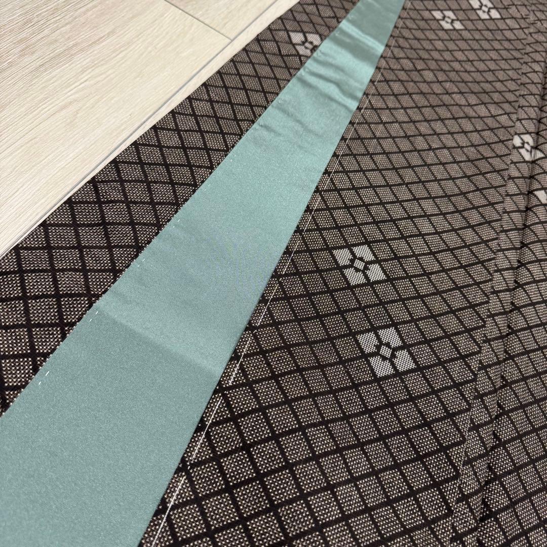 【未使用】本場奄美大島紬 純泥染 泥大島紬着物 しつけ糸付 証紙付き