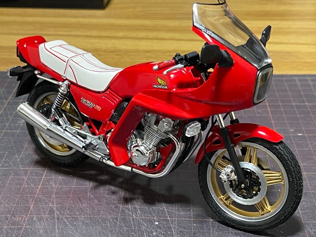 ま*い様 1/12 タミヤ製・CB900FII完成品