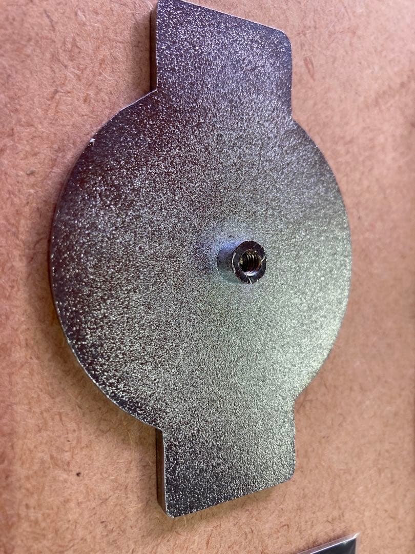 US.DATSUN メタルエンブレムとステッカーセット 貴重な物です