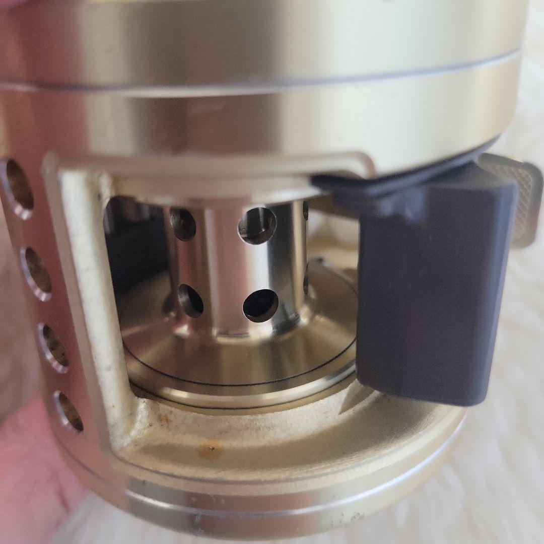 SHIMANO CALCUTTA 200XT ベイトリール