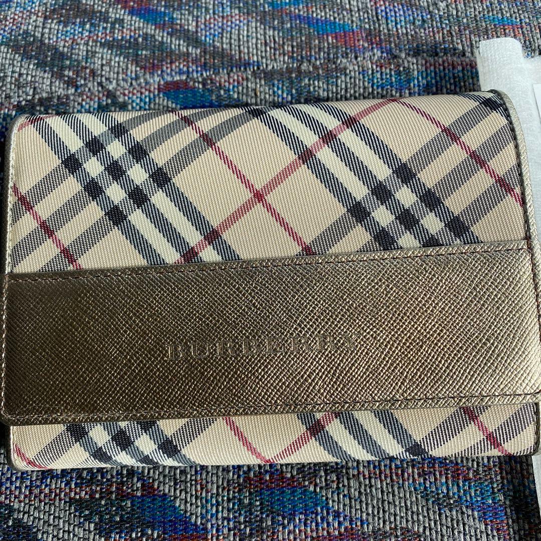 バーバリー　折りたたみ財布　未使用品