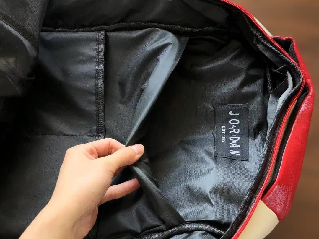 Jordan バスケットボール用バッグ レッド/ベージュ