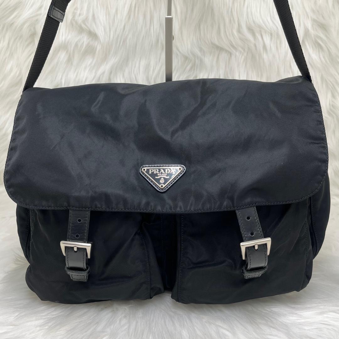 極美品✨PRADA プラダ　ナイロン ショルダーバッグ　三角プレート　白タグあり