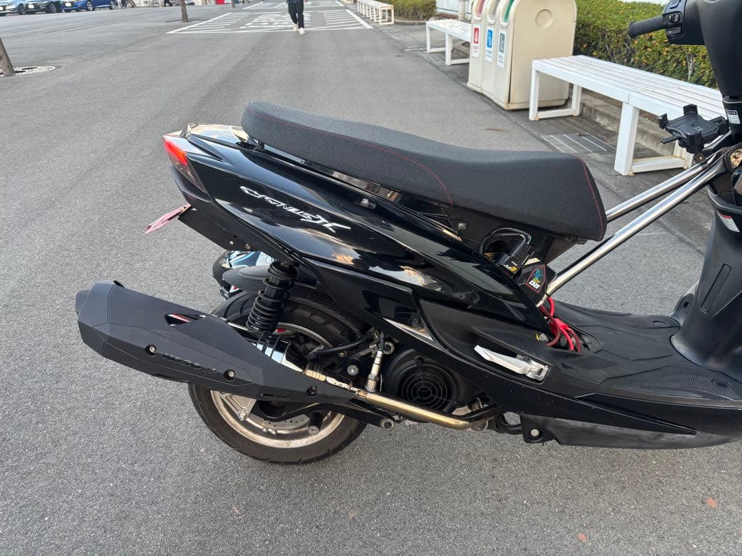 シグナスx TRHC r19隔壁マフラー