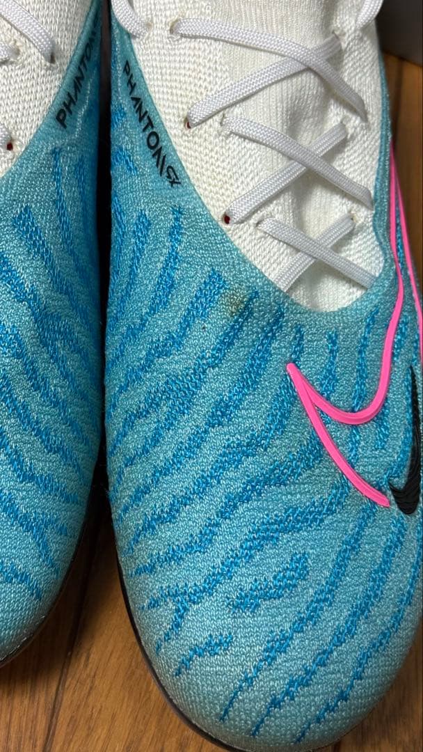 サッカースパイク ファントムgx