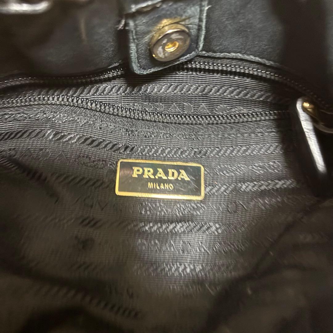 プラダ ハンドバッグ